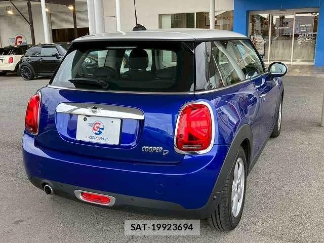 Bmw MINI 2019-06 7358755-14