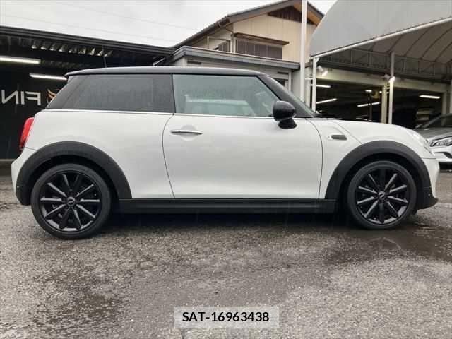 Bmw MINI 2019-05 7392881-15