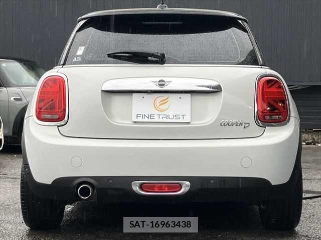 Bmw MINI 2019-05 7392881-17