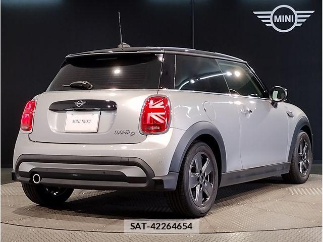 Bmw MINI 2023-06 7501537-3