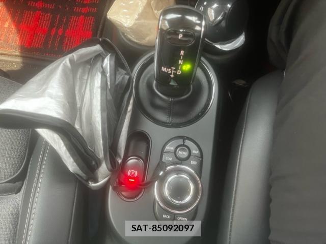 Bmw MINI 2021-11 7501538-14