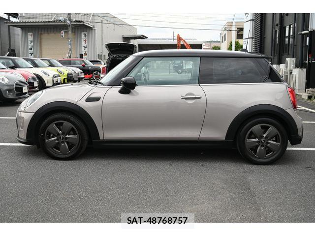 Bmw MINI 2021-07 7618099-7