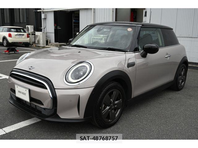 Bmw MINI 2021-07 7618099-8