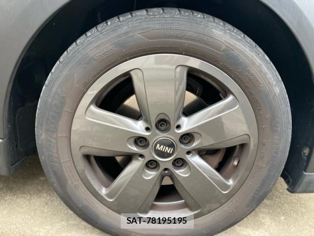 Bmw MINI 2022-05 7618102-4