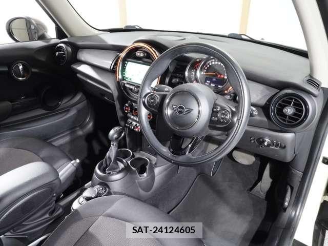 Bmw MINI 2018-09 7725720-15