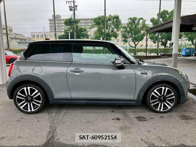 Bmw MINI 2021-05 7787047-11