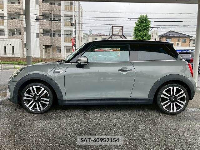Bmw MINI 2021-05 7787047-15