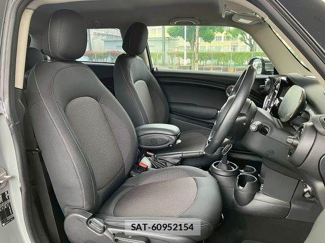 Bmw MINI 2021-05 7787047-16