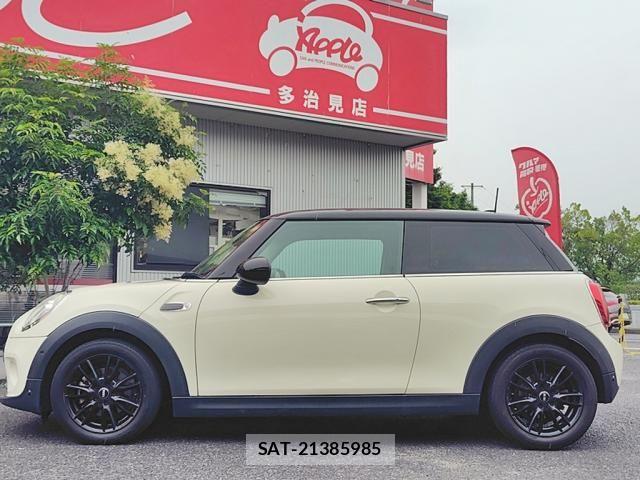 Bmw MINI 2018-01 7877799-9