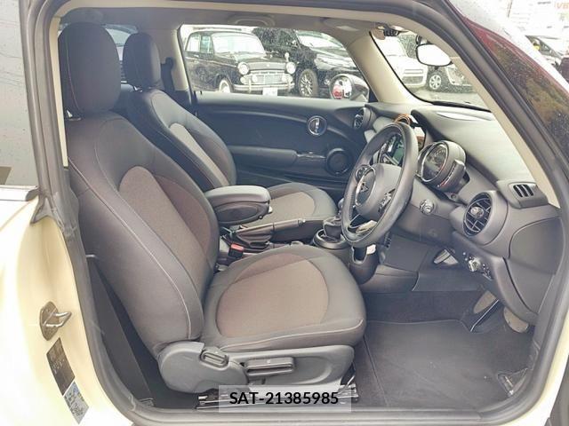 Bmw MINI 2018-01 7877799-16