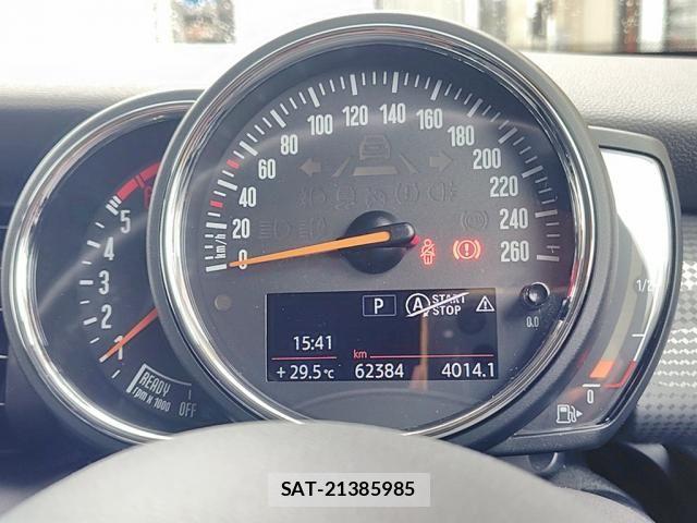 Bmw MINI 2018-01 7877799-18