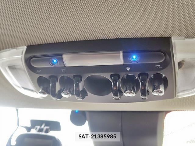 Bmw MINI 2018-01 7877799-22