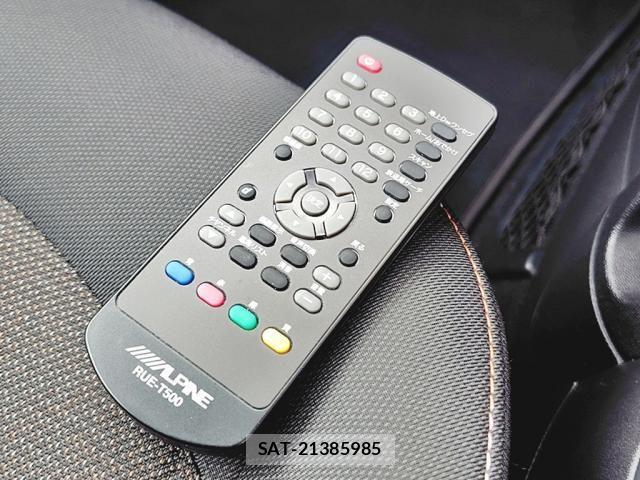 Bmw MINI 2018-01 7877799-26