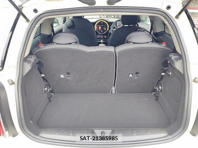 Bmw MINI 2018-01 7877799-28
