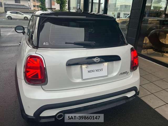 Bmw MINI 2023-11 7902969-9