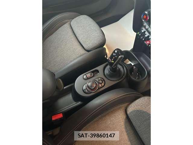Bmw MINI 2023-11 7902969-15