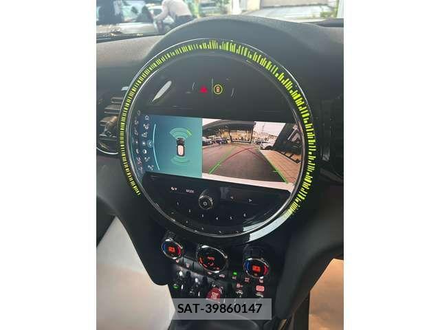 Bmw MINI 2023-11 7902969-19