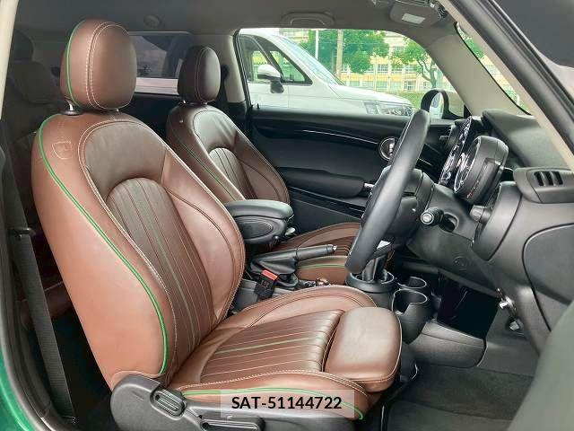 Bmw MINI 2020-10 7962631-16