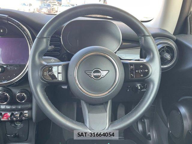 Bmw MINI 2021-10 7962629-9
