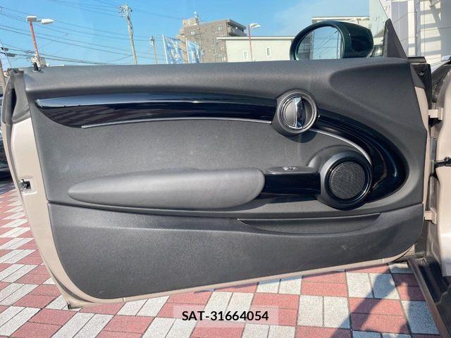 Bmw MINI 2021-10 7962629-18