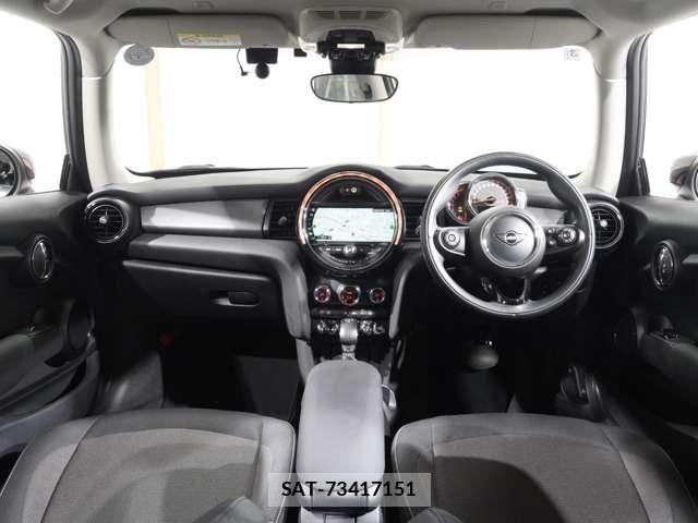 Bmw MINI 2020-03 8074602-3