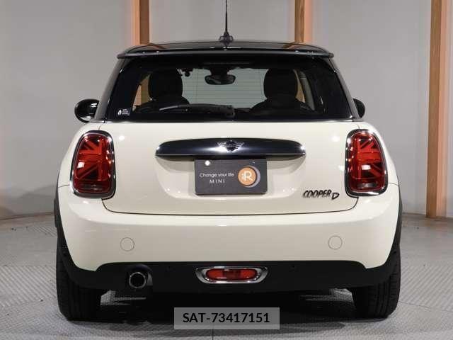 Bmw MINI 2020-03 8074602-8
