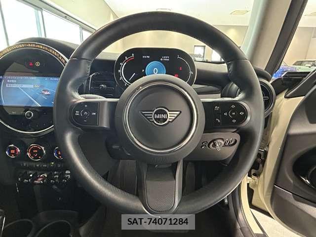 Bmw MINI 2021-12 8100454-18