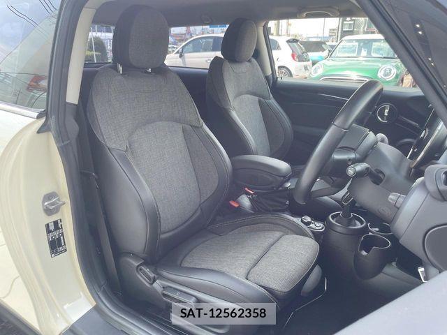Bmw MINI 2022-03 8131239-8