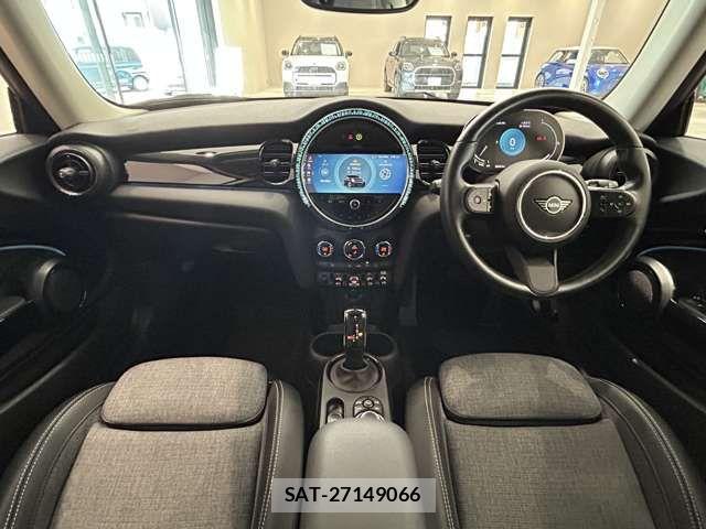 Bmw MINI 2021-11 8131238-2