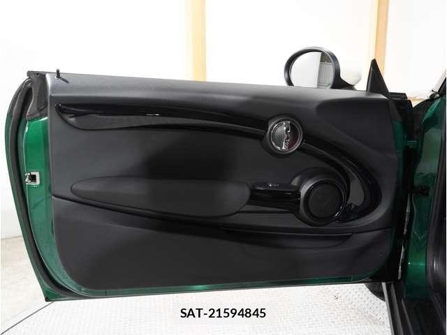 Bmw MINI 2020-10 8230798-11