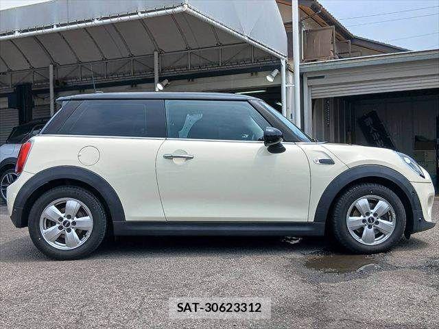 Bmw MINI 2019-12 8336786-15