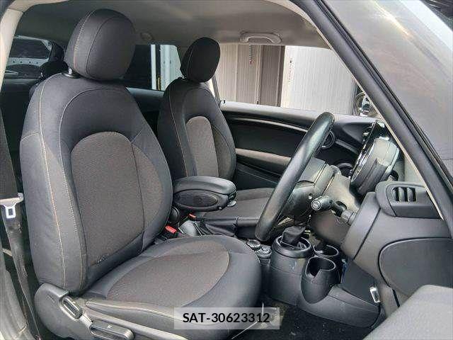 Bmw MINI 2019-12 8336786-6