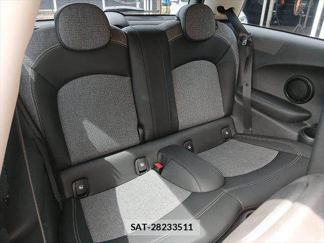Bmw MINI 2022-09 8336783-7