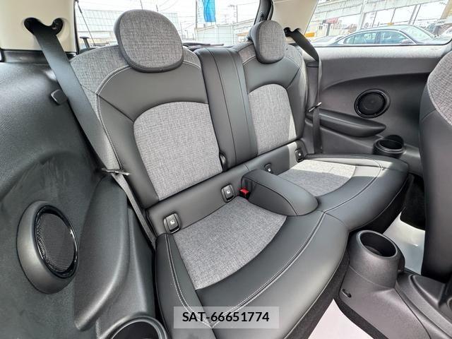 Bmw MINI 2022-09 8367016-17