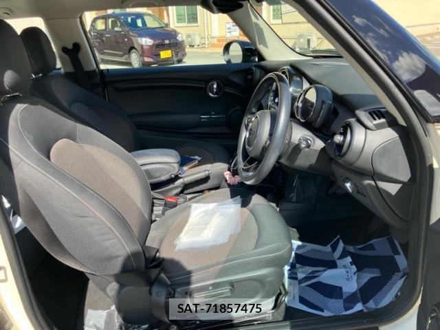 Bmw MINI 2021-04 8457909-13