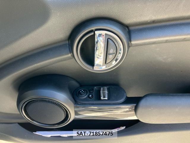 Bmw MINI 2021-04 8457909-17