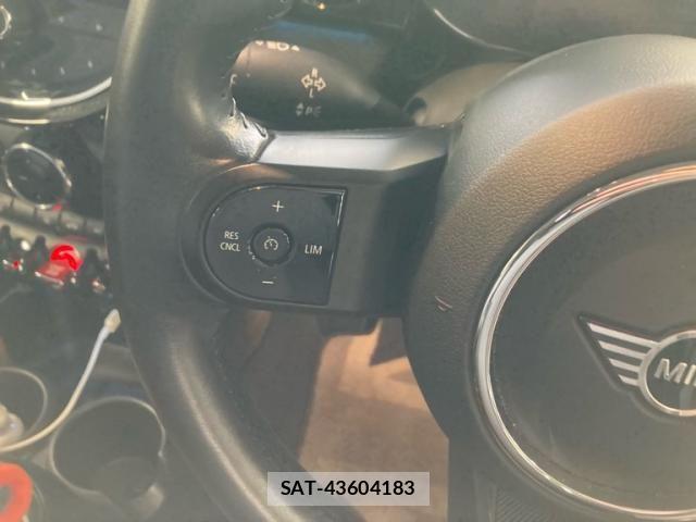 Bmw MINI 2022-05 8562683-13