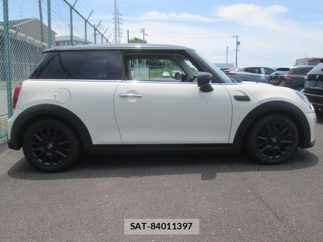 Bmw MINI 2021-07 8666516-9