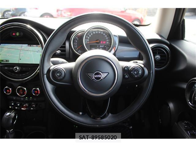 Bmw MINI 2019-06 8660255-9