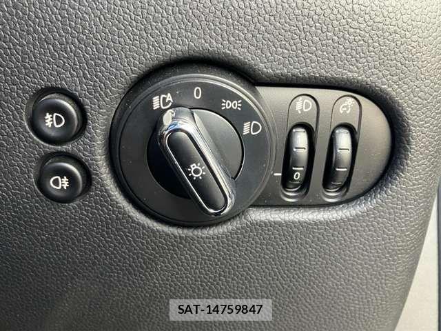 Bmw MINI 2021-05 8660249-19