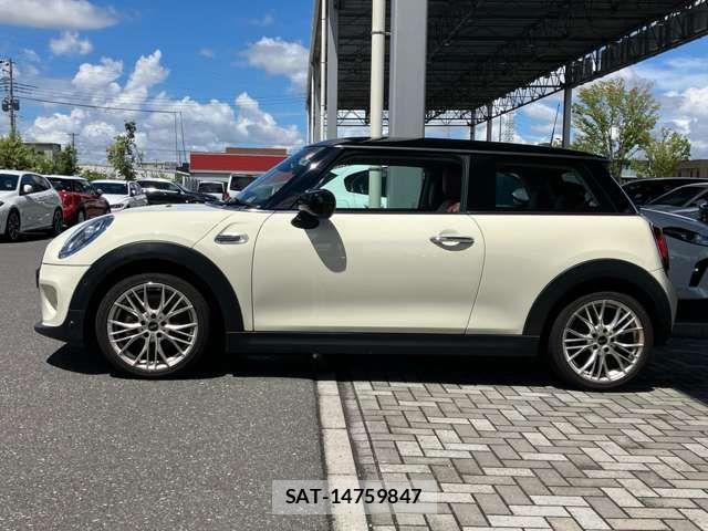 Bmw MINI 2021-05 8660249-5