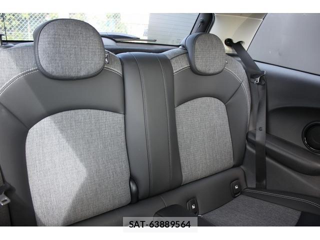 Bmw MINI 2022-01 8743996-28