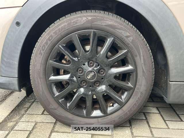 Bmw MINI 2023-01 8830342-9