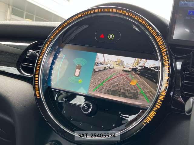 Bmw MINI 2023-01 8830342-25