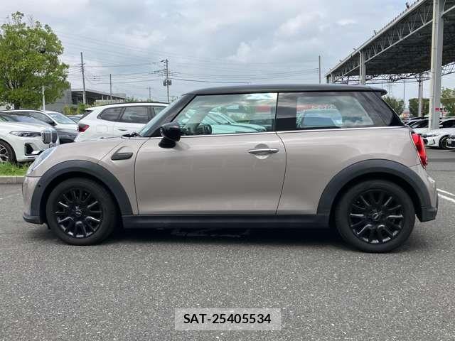 Bmw MINI 2023-01 8830342-5