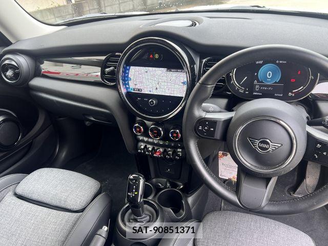 Bmw MINI 2022-02 8830334-1