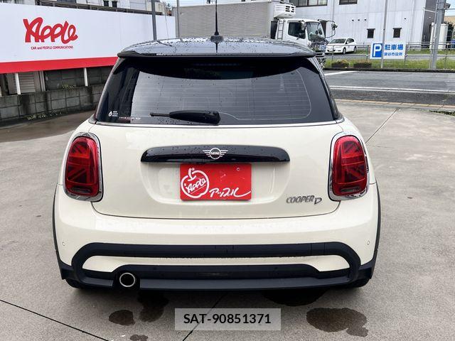 Bmw MINI 2022-02 8830334-20