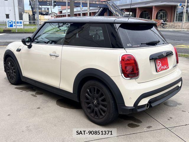 Bmw MINI 2022-02 8830334-21