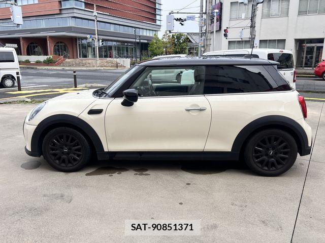 Bmw MINI 2022-02 8830334-22