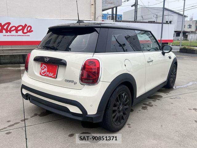 Bmw MINI 2022-02 8830334-2